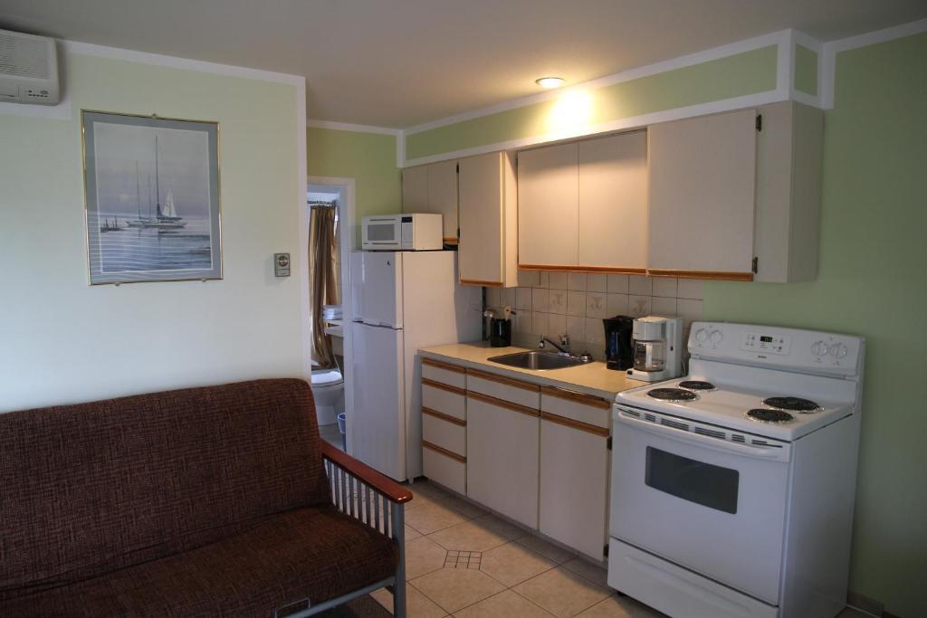 Waterfront Inn Πέντικτον Εξωτερικό φωτογραφία